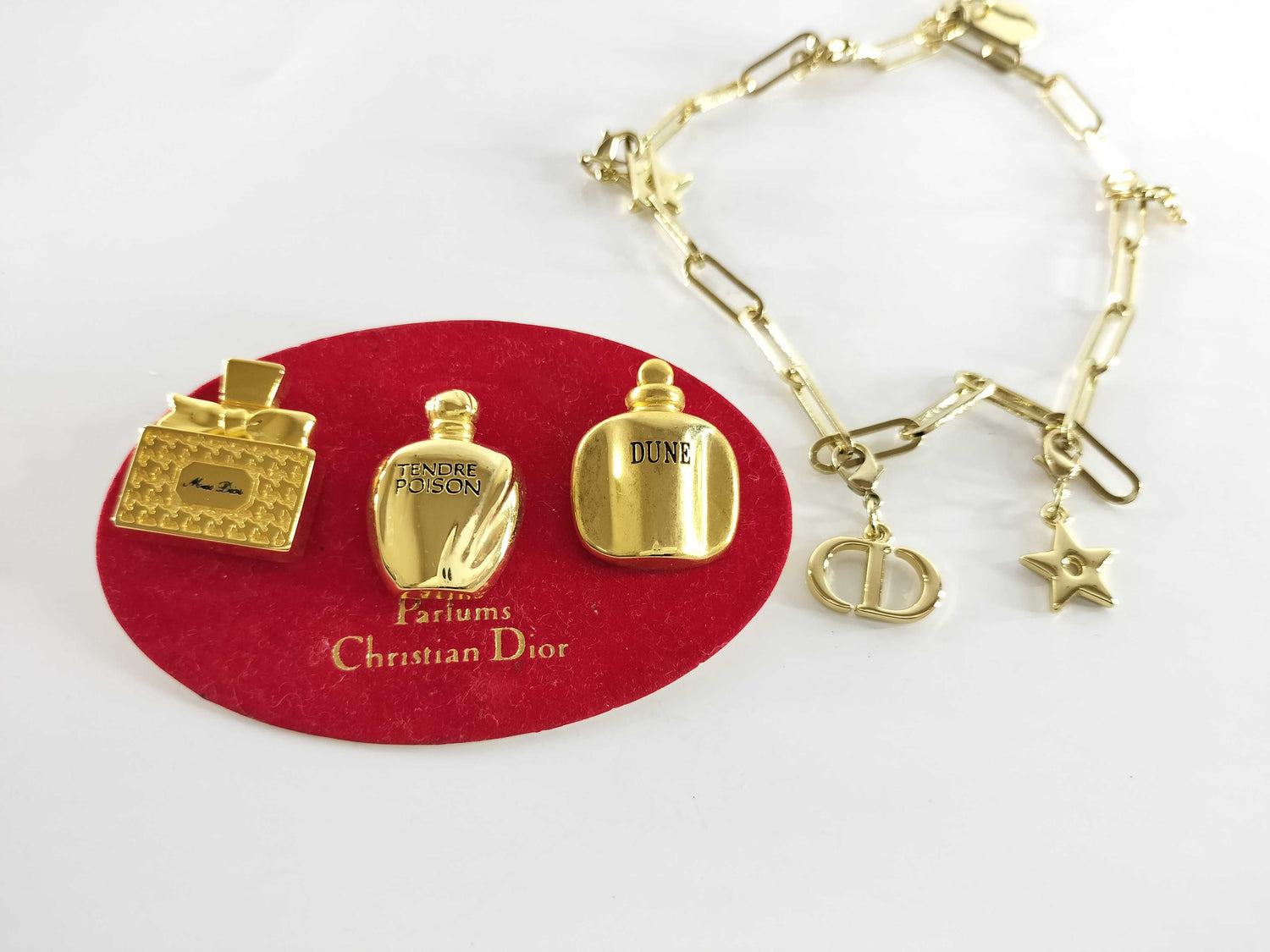 Dior 3-piece pin brooch/perfume/perfume motif charm charm