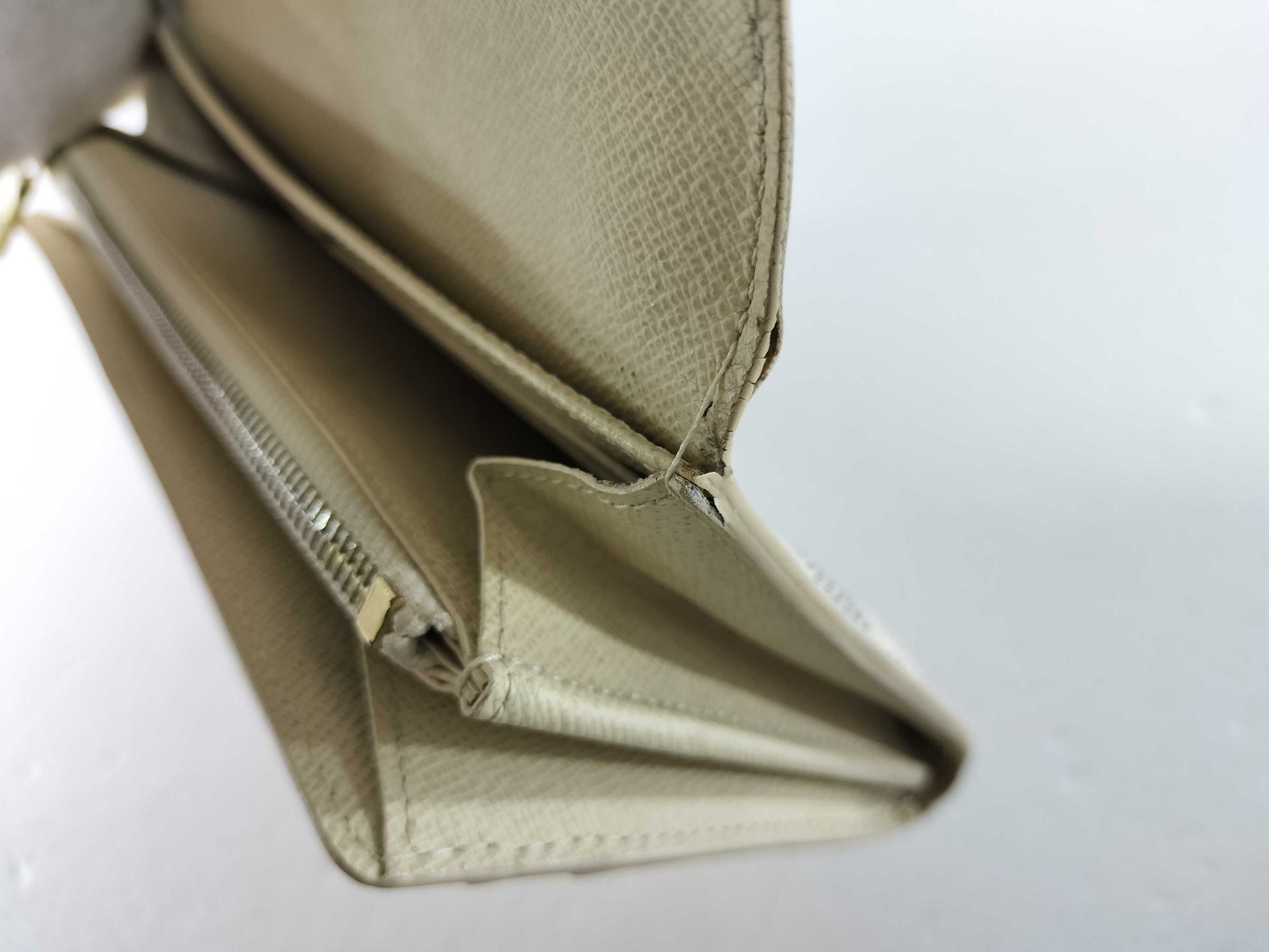 LOUIS VUITTON Damier Azur N61735 Portefeuille Sarah Wallet