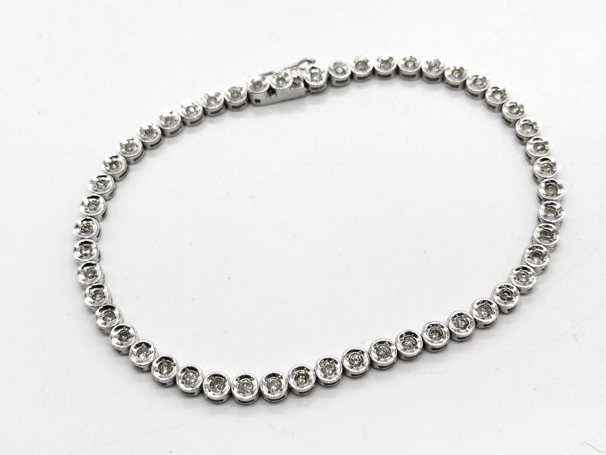 D1.00ct. Pt850 9.1g Bracelet/Bangle 