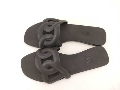 HERMES Aloha Chaine d'Ancre Black Sandals