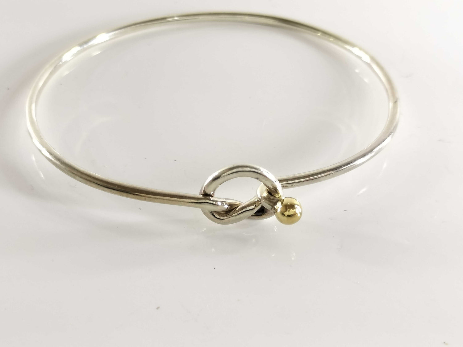 Tiffany & Co. Love Knot Bracelet in 18K/925 Sterling Silver and Gold, 6.8g