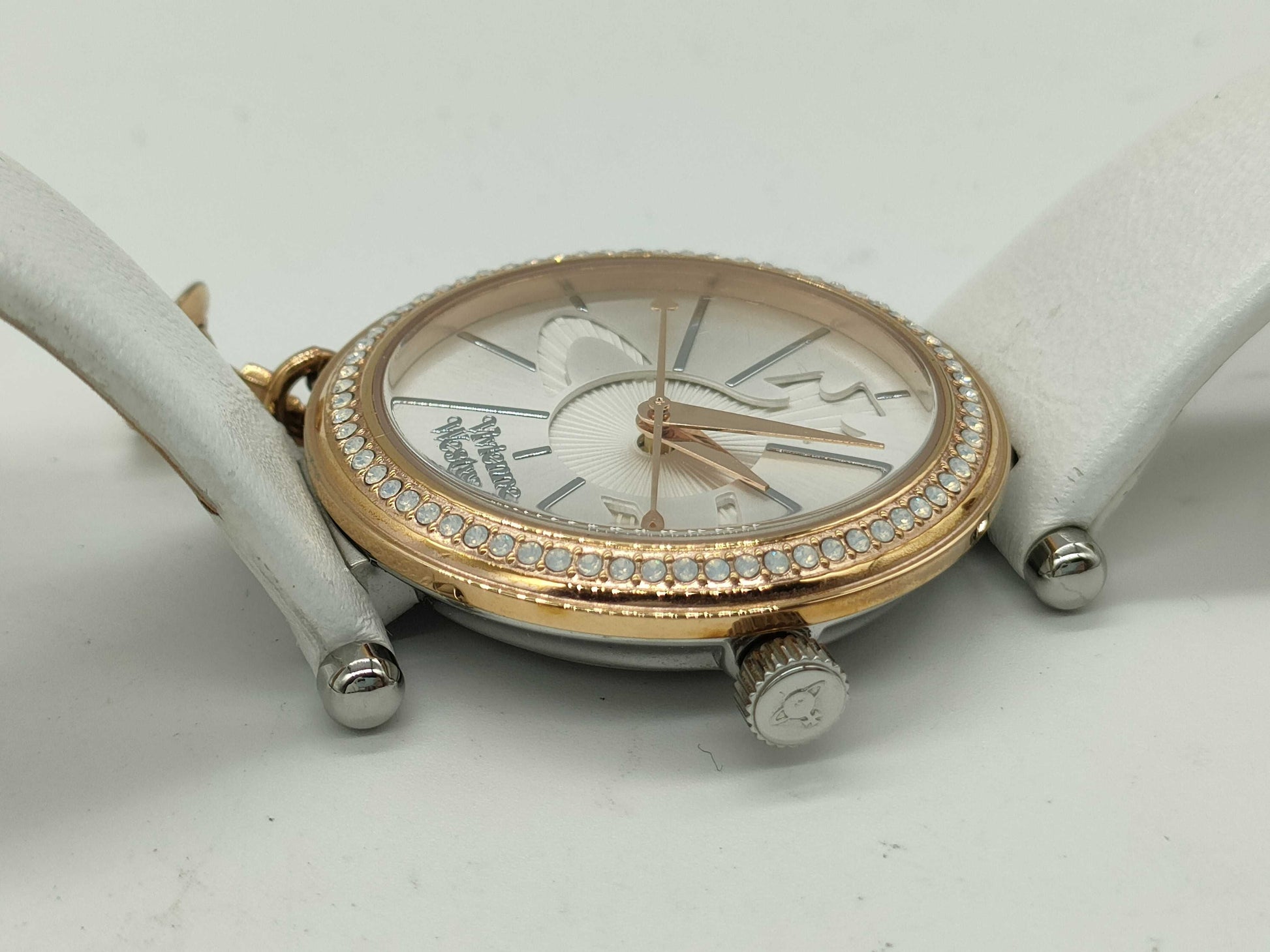  Vivienne Westwood VV006RSWH VC Unoperated Women's Watch