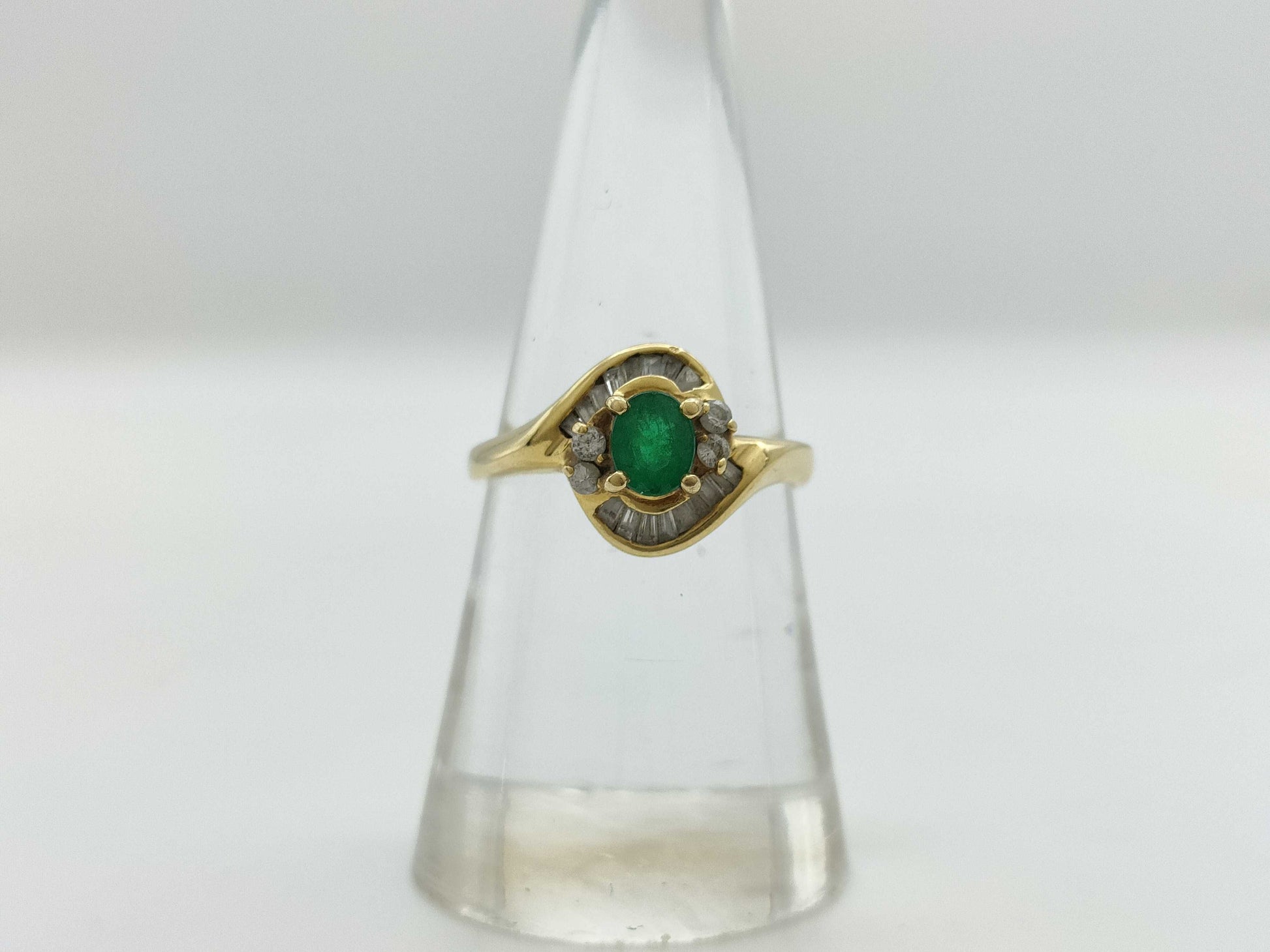E0.44ct D0.30ct K18 2.9g Ring 