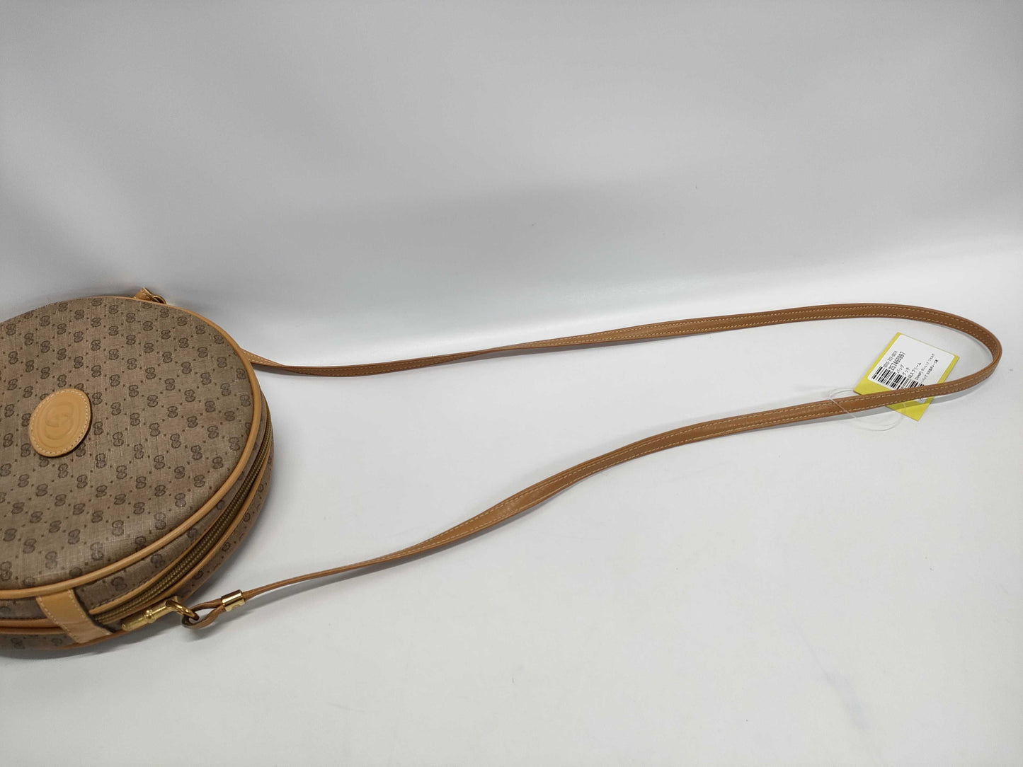 GUCCI GG Supreme [20% OFF] Pochette Shoulder Bag *Internal damage present. Shoulder bag