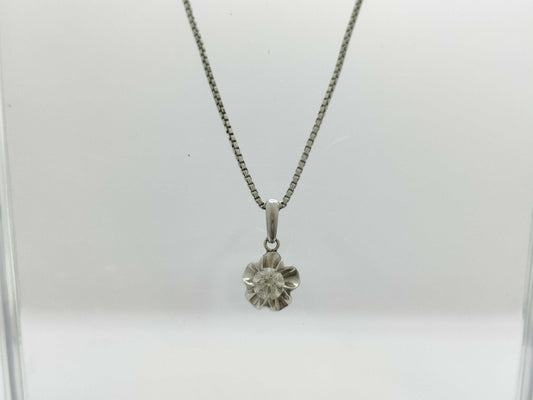 D0.3525ct PT850 5.5g Necklace 