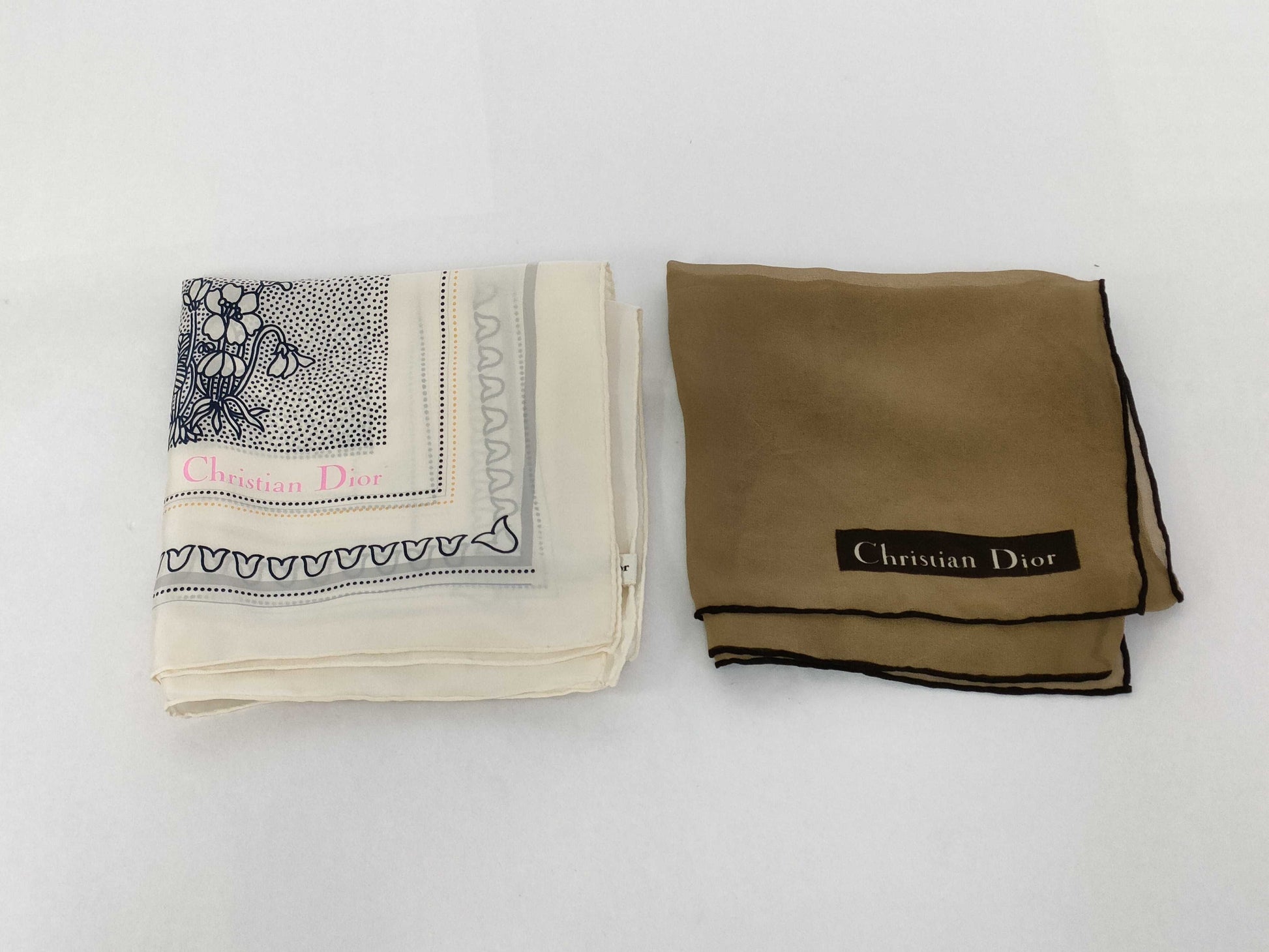 Dior *2 scarf