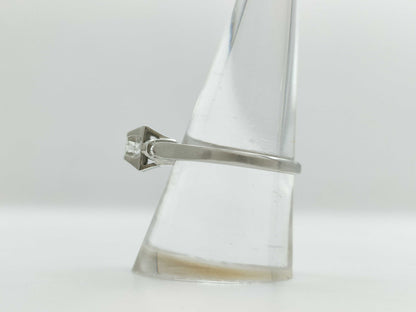 D0.15ct 585 2.4g Ring 