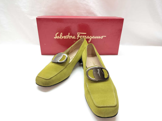 Salvatore Ferragamo Vara Suede Green Pumps