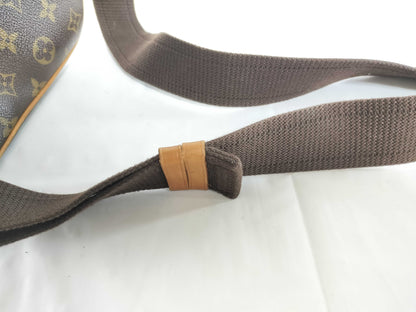 LOUIS VUITTON Monogram M51870 Pochette Ganjou Shoulder Bag