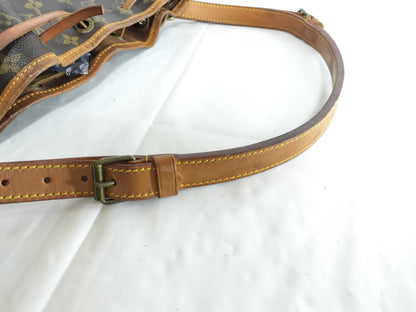 LOUIS VUITTON Monogram M42224 Noe Tote Bag