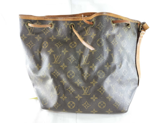 LOUIS VUITTON Monogram M42224 Noe Tote Bag