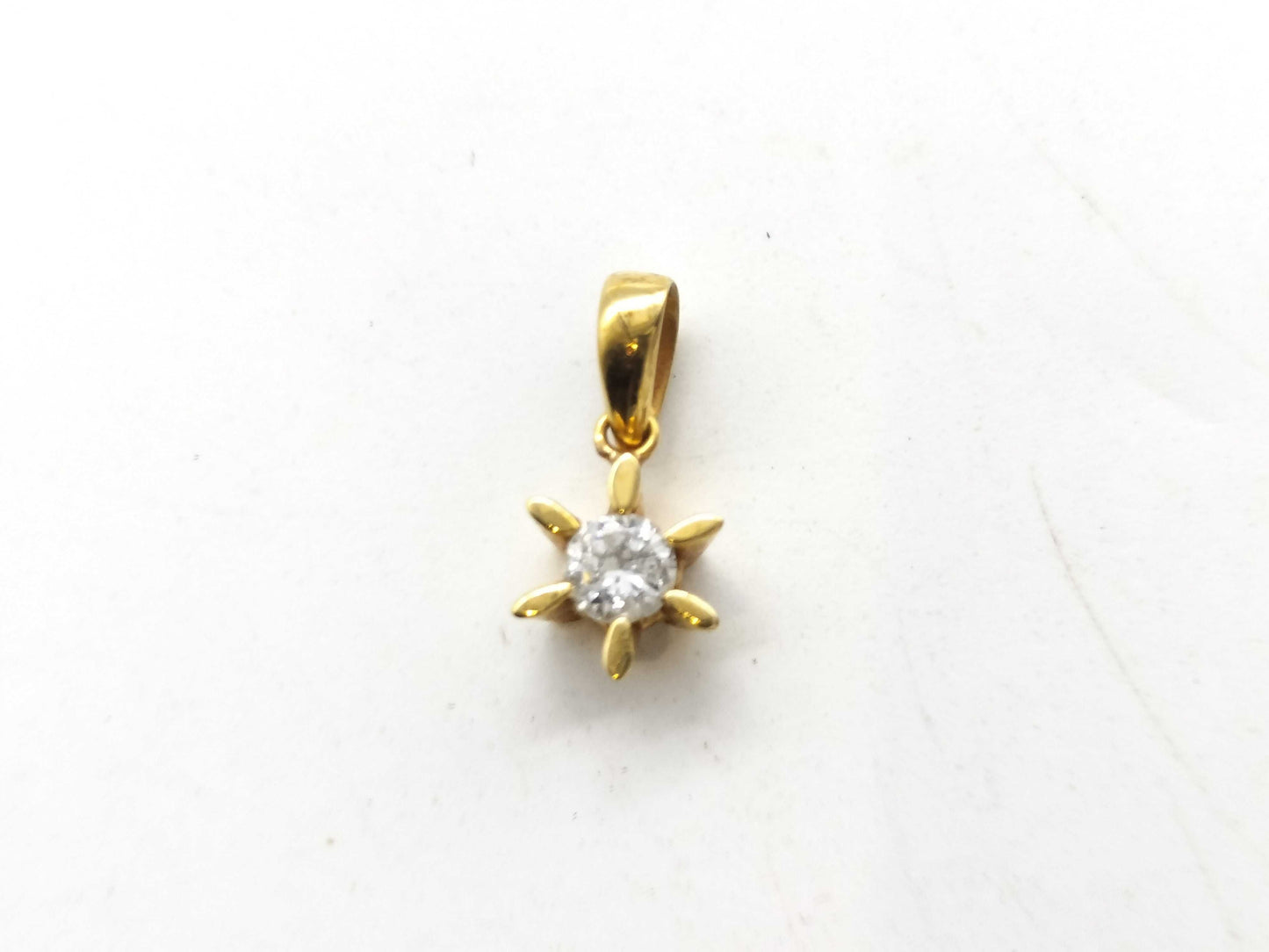 D0.21ct K18 1.0g Pendant Top 