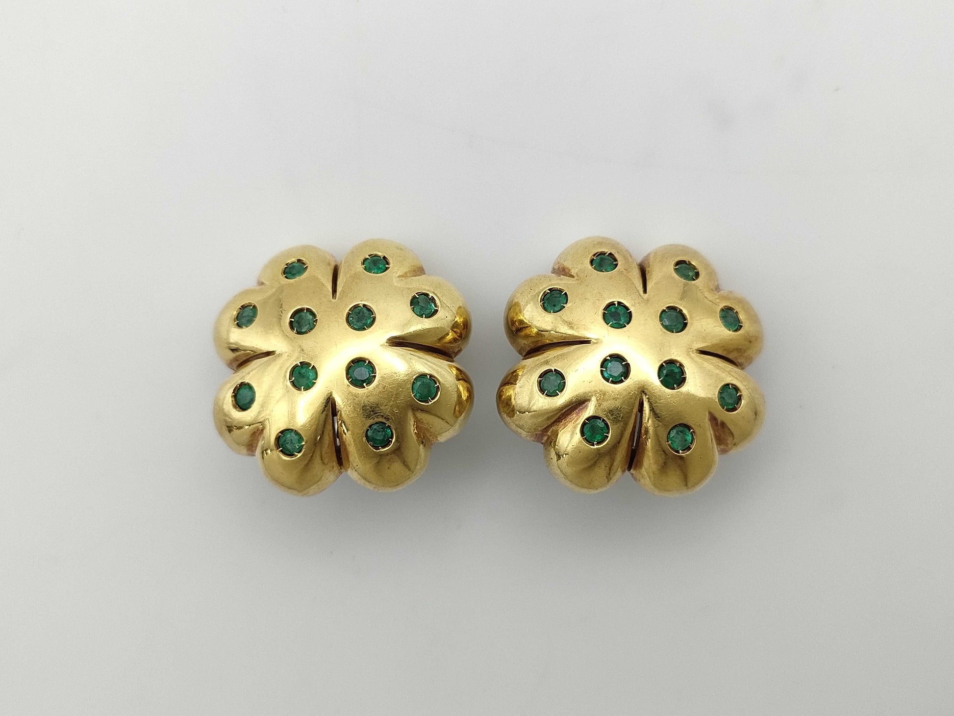 Emerald 18K 25.2g Earrings 