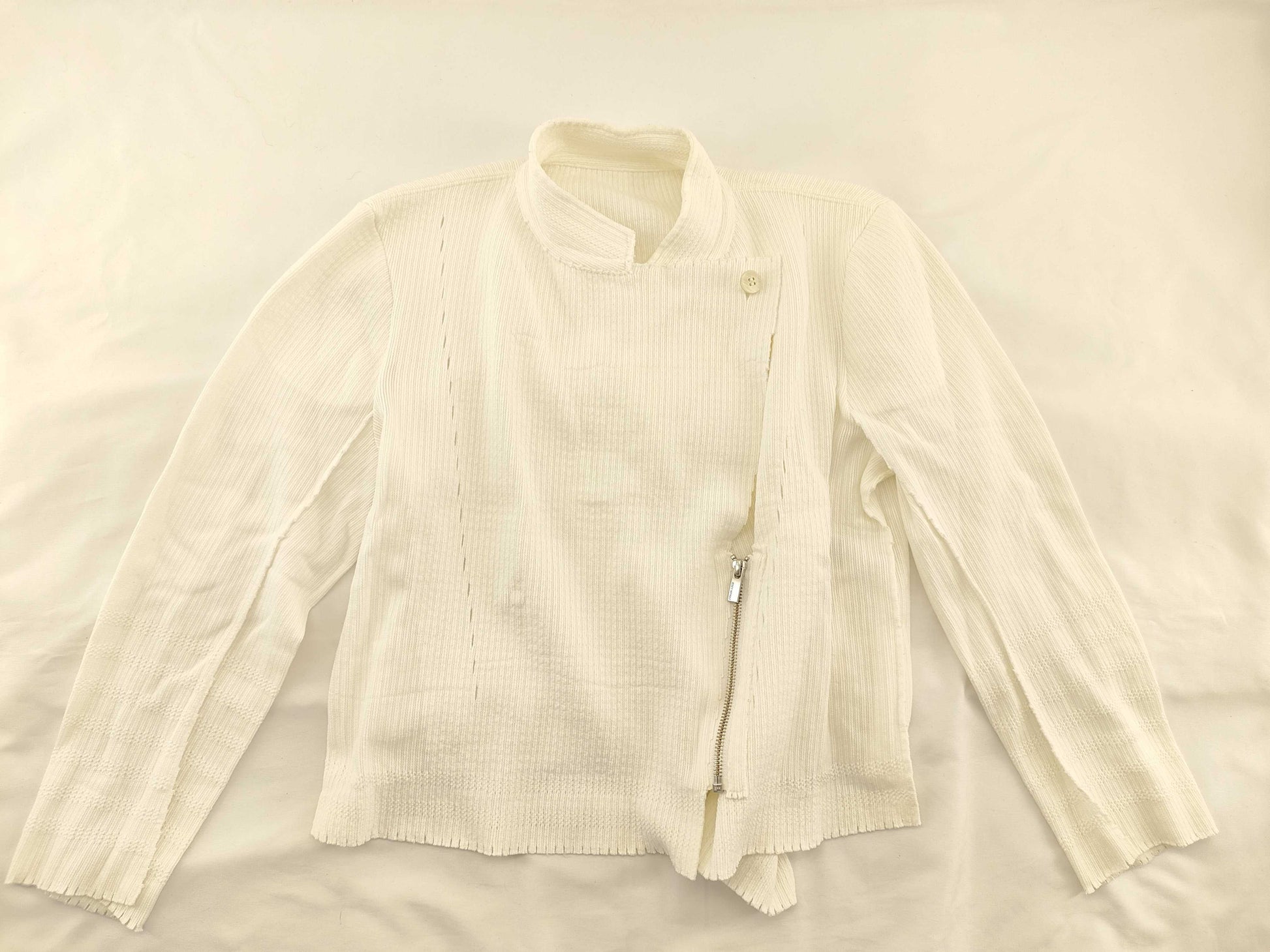 ISSEY MIYAKE Tops White Jacket