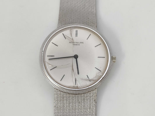 PATEK PHILIPPE Calatrava Hand-Wound 18K Gold Women's Watch