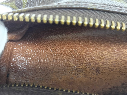 LOUIS VUITTON Monogram Migratour Shoulder Bag