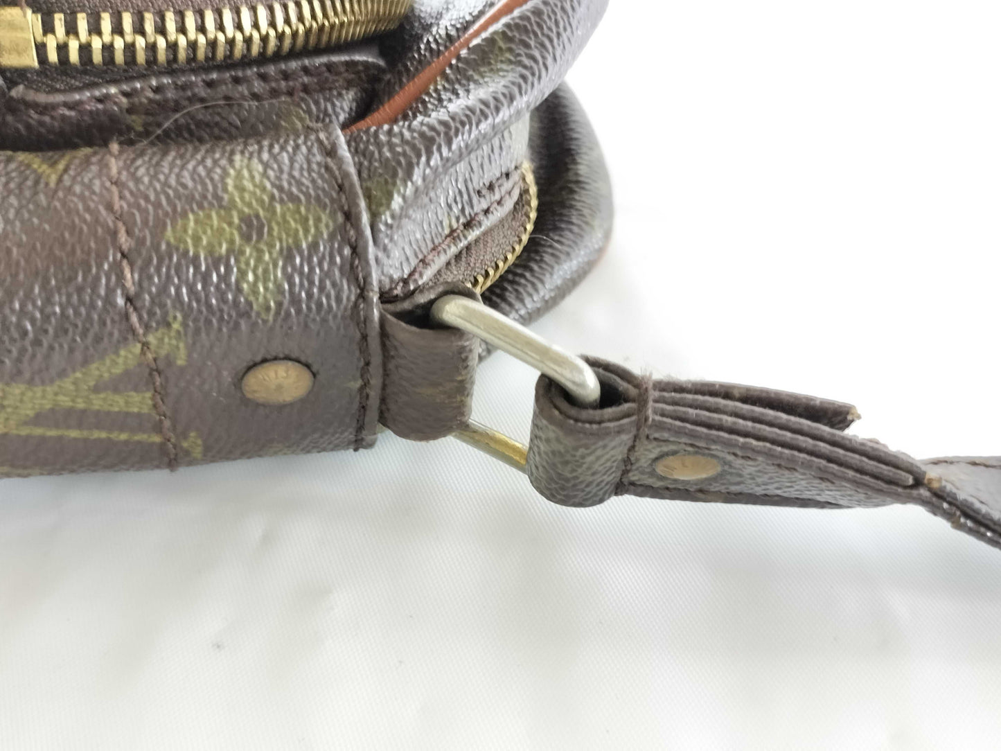 LOUIS VUITTON Monogram Migratour Shoulder Bag