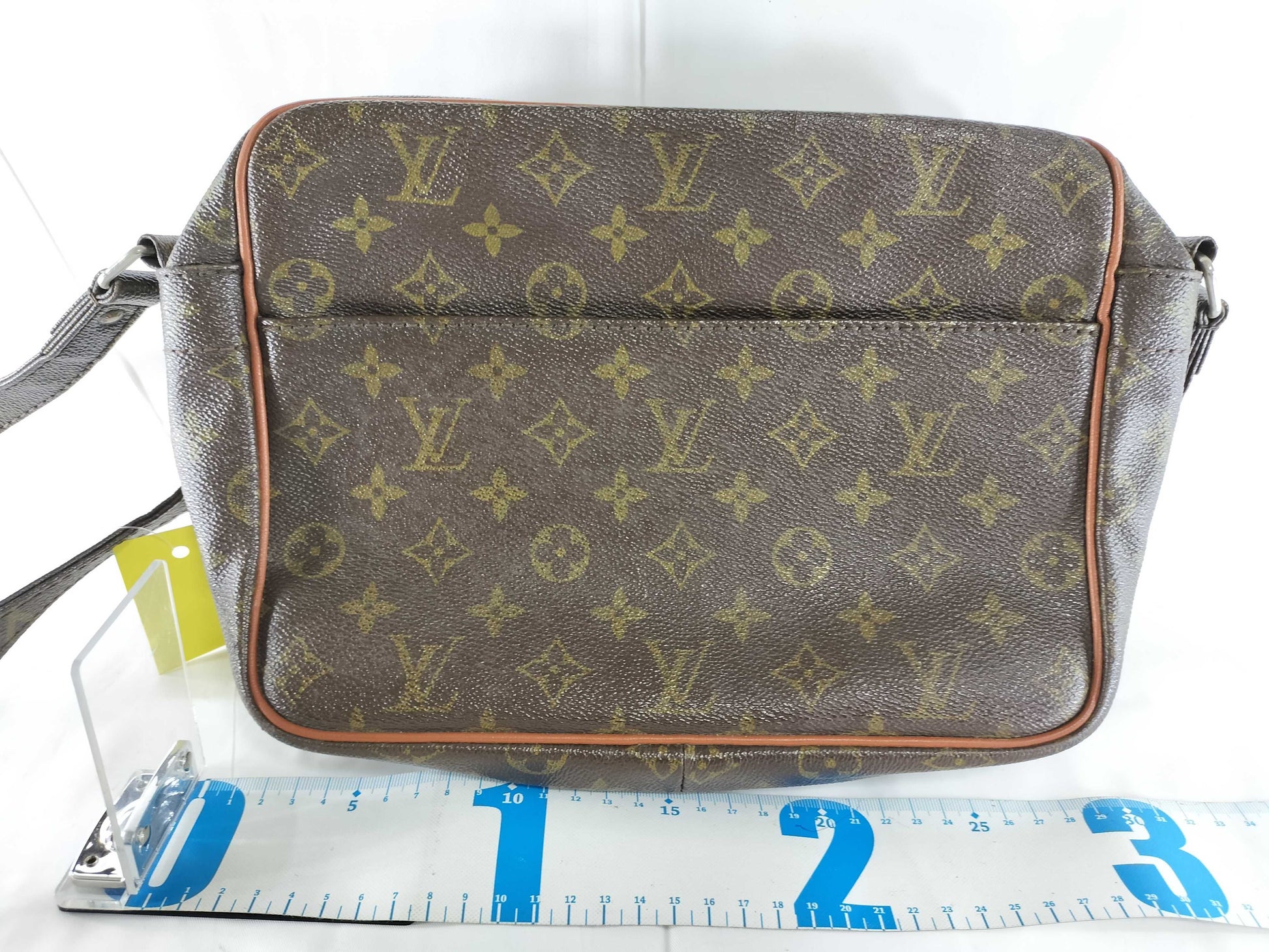 LOUIS VUITTON Monogram Migratour Shoulder Bag