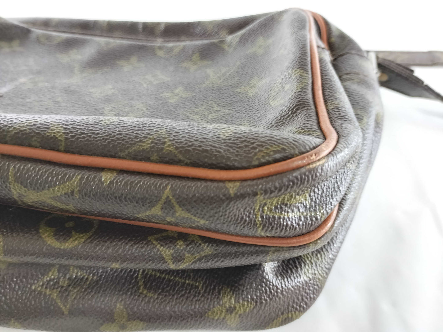 LOUIS VUITTON Monogram Migratour Shoulder Bag