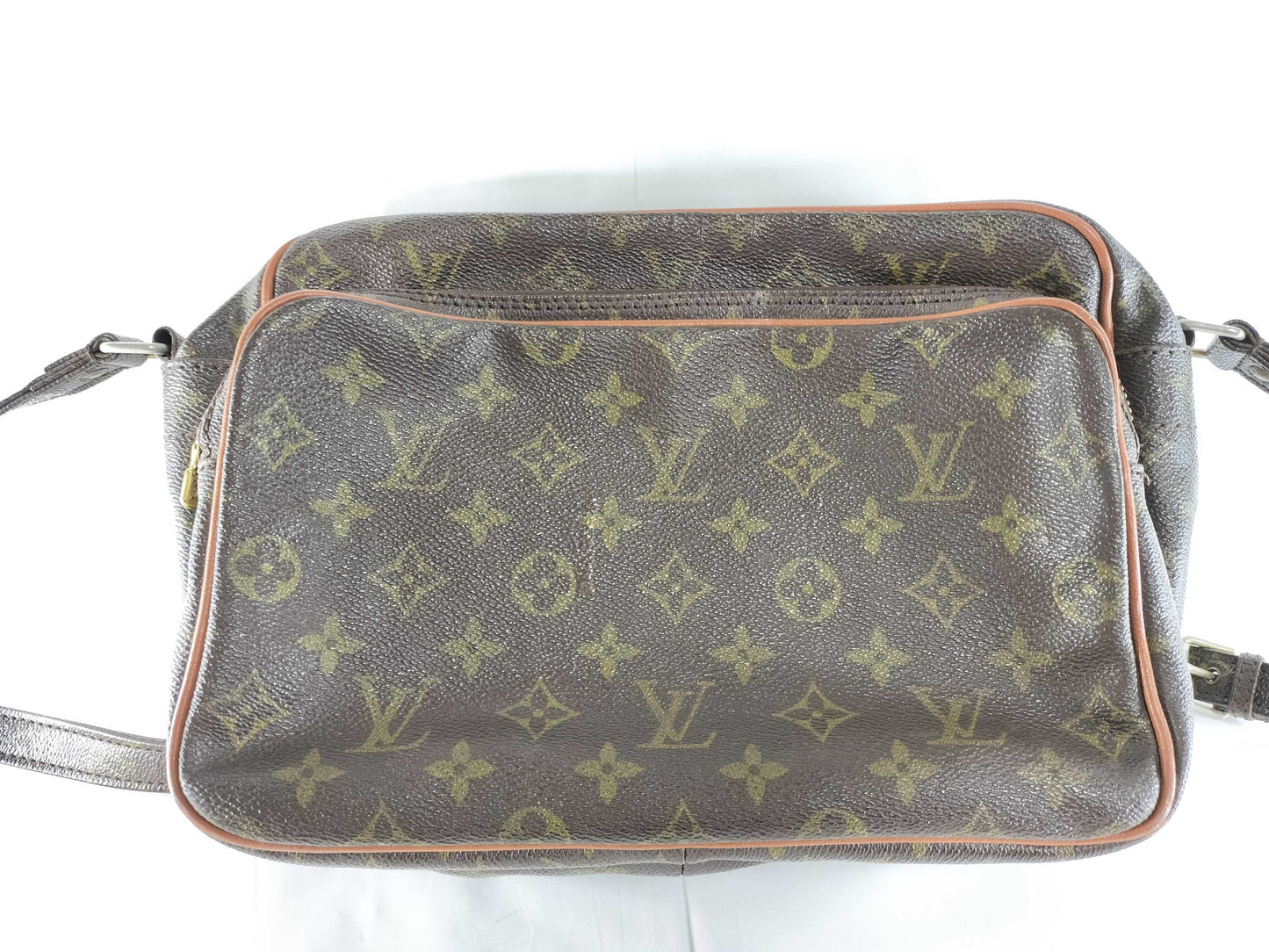 LOUIS VUITTON Monogram Migratour Shoulder Bag