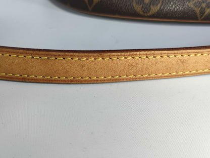 LOUIS VUITTON Monogram M51221 Blois Shoulder Bag