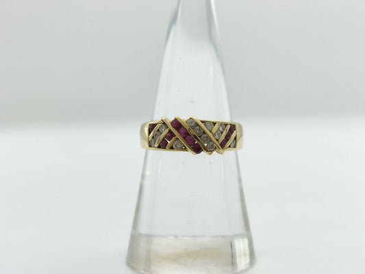 Ruby and Diamond 750 3.4g Ring 