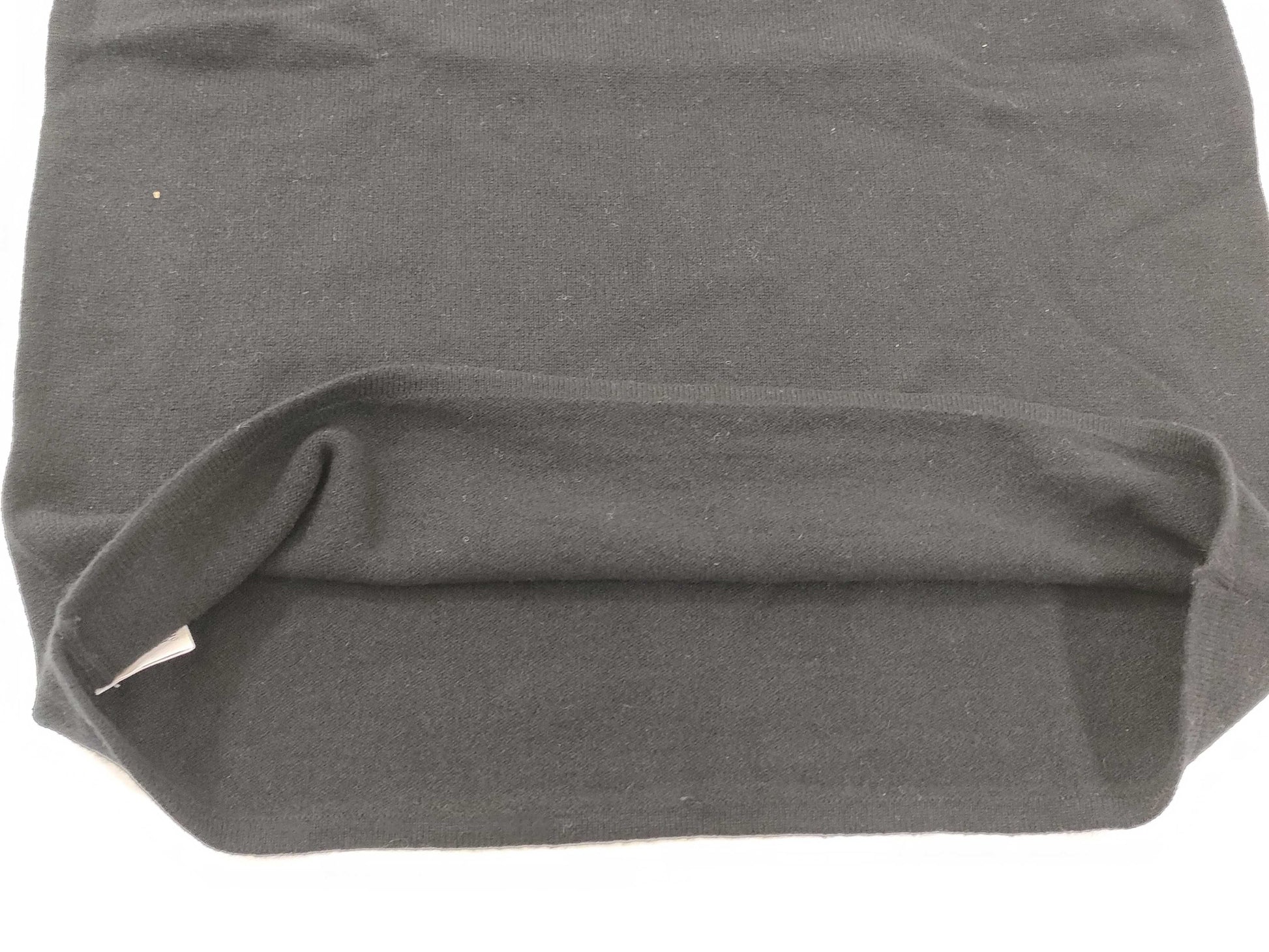 HERMES sleeveless knit black top