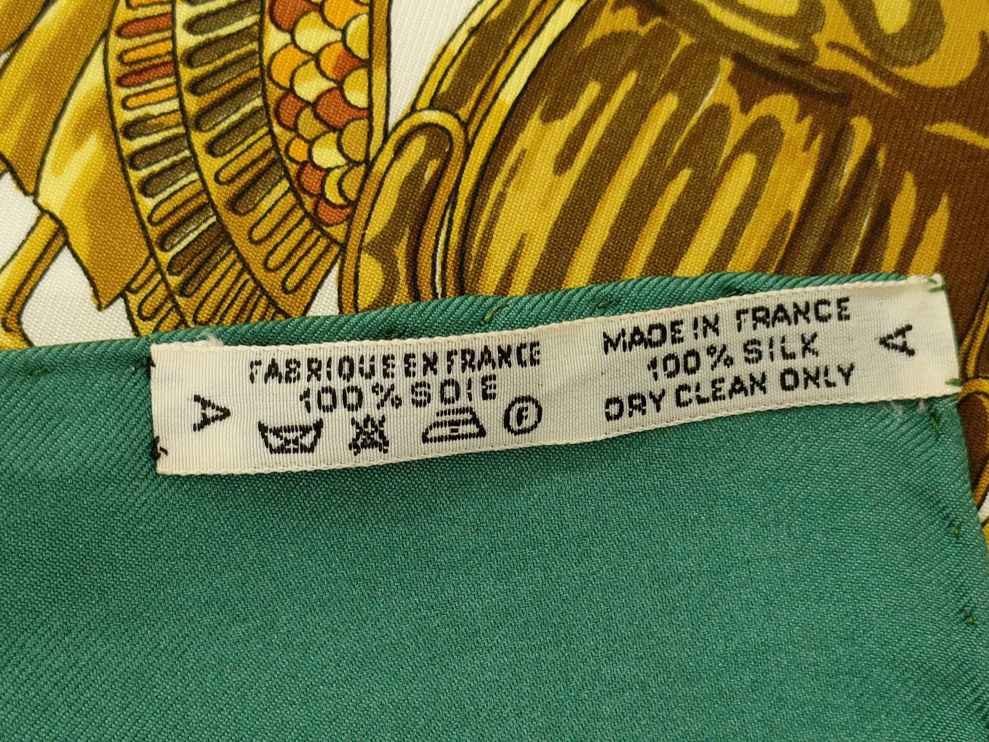 HERMES Carre 90 caty scarf