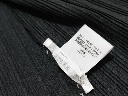 ISSEY MIYAKE Pleats Please Cardigan Black Cardigan