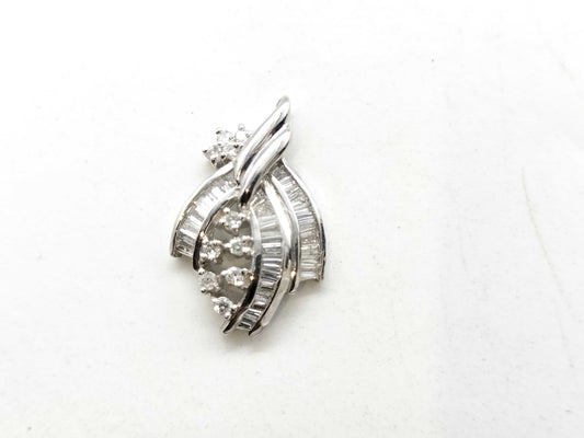 D0.55ct PT900 2.7g Pendant Top 