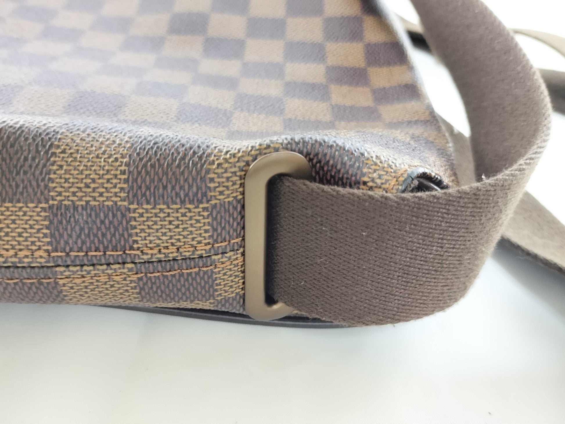 LOUIS VUITTON Damier N51210 Brooklyn PM Shoulder Bag
