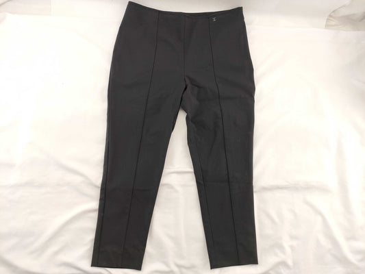 CHANEL 02c Shorts Pants