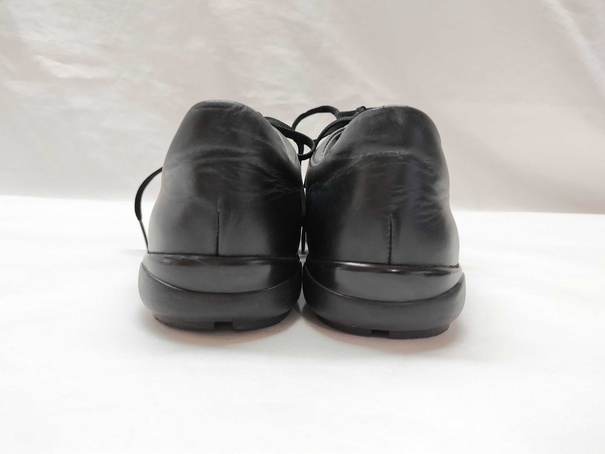 LOUIS VUITTON Partially Monogram Design Shoes Sneakers