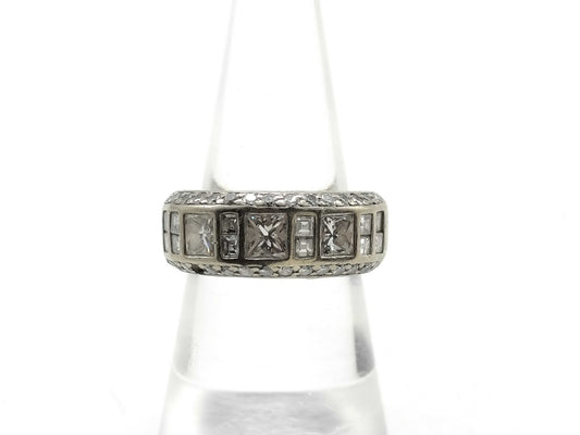 Diamond 750 8.5g Ring 