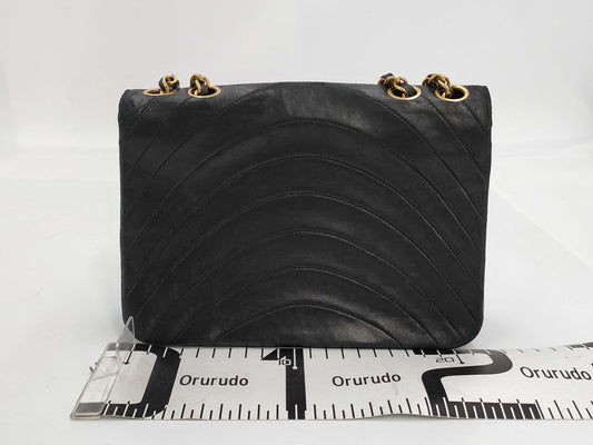 CHANEL Lambskin 22 Single Chain Shoulder Bag