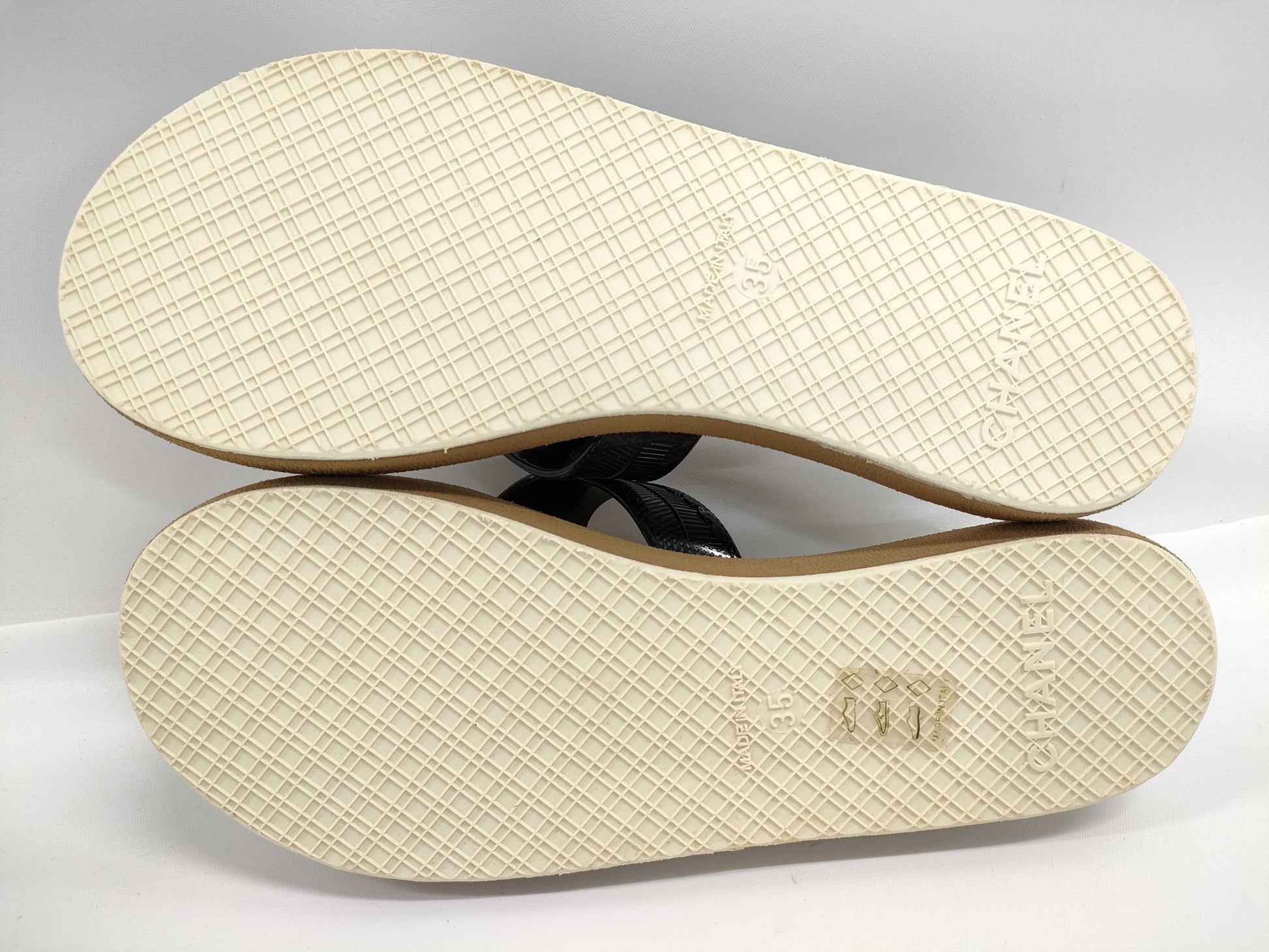 CHANEL Coco Mark Sandals