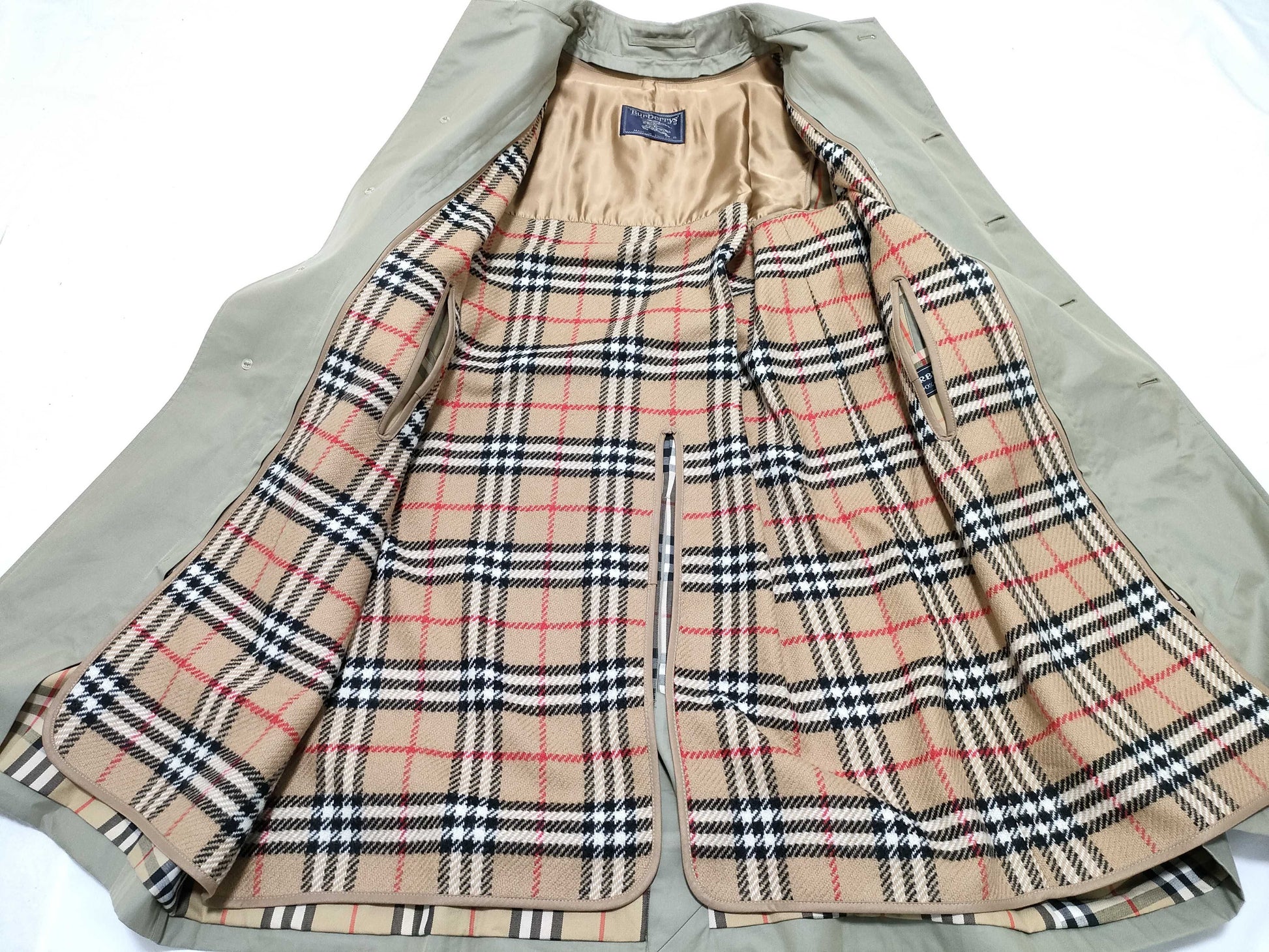 BURBERRY Nova Check Trench Coat with Inner