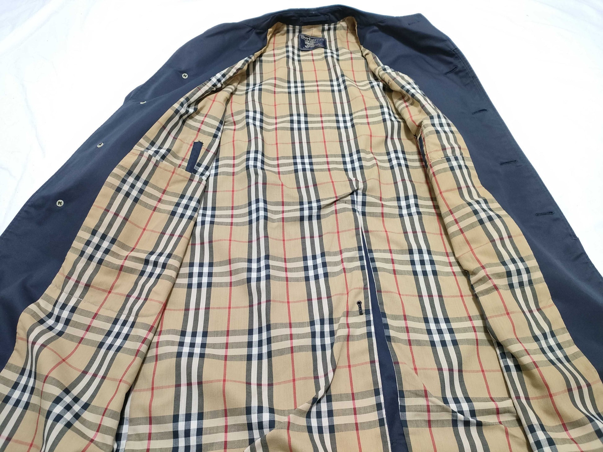 BURBERRY Burberrys trench coat with Nova check lining