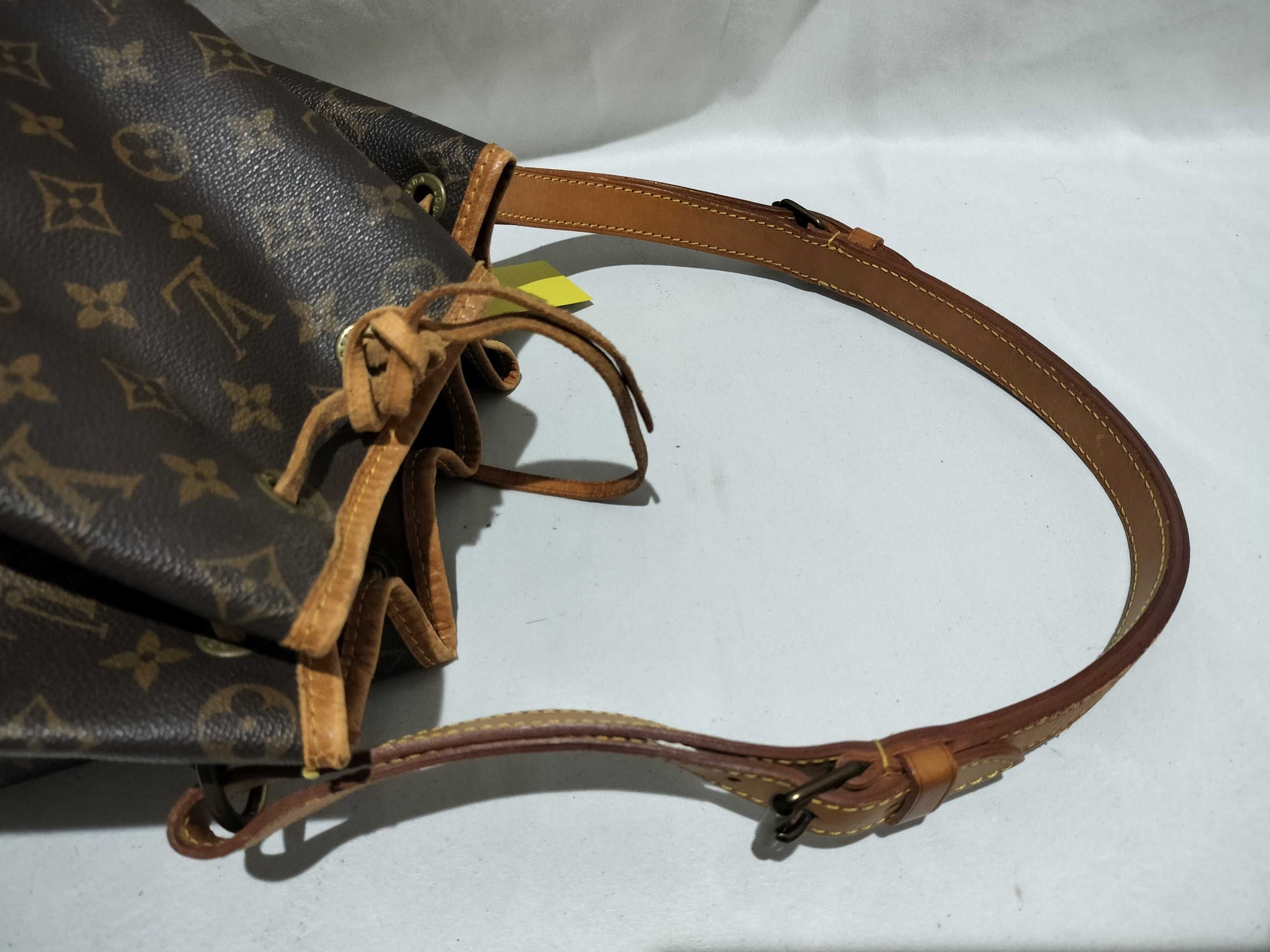 LOUIS VUITTON Monogram M42224 Noe Shoulder Bag