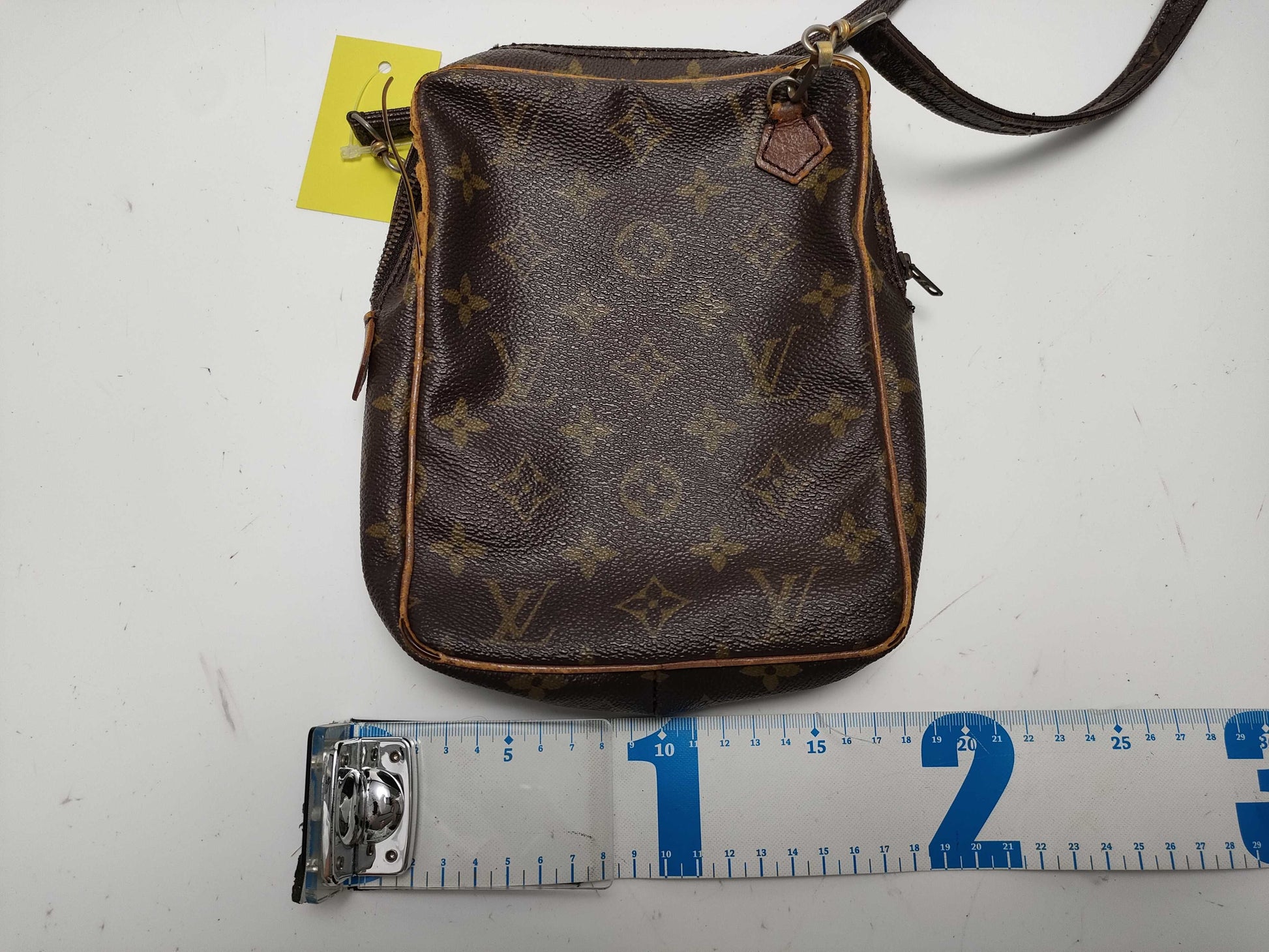 LOUIS VUITTON Monogram Danube old shoulder bag