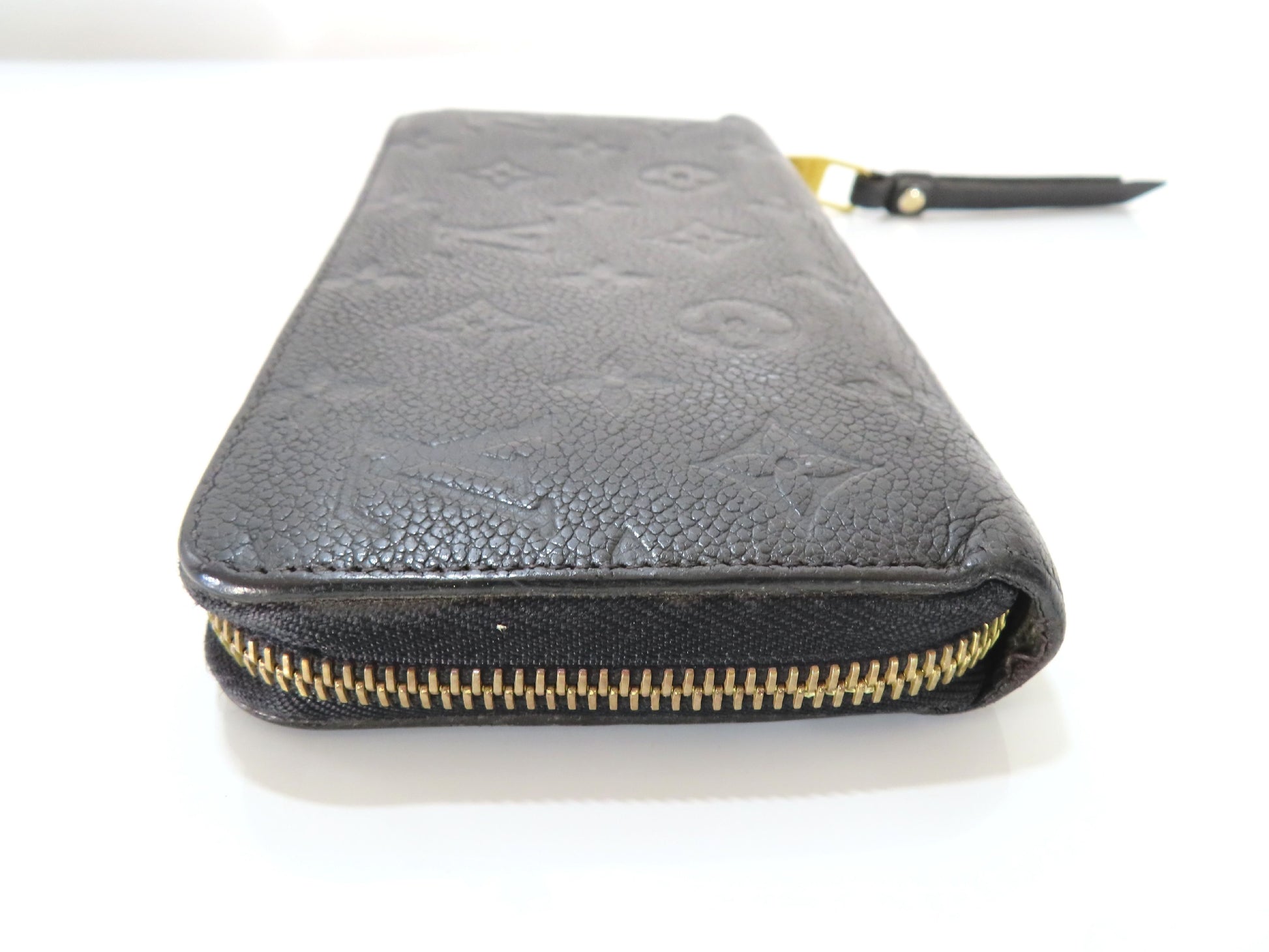 LOUIS VUITTON Monogram Empreinte Zippy Wallet