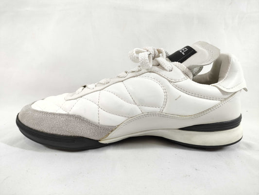 CHANEL Matelasse Matelasse Coco Sneakers