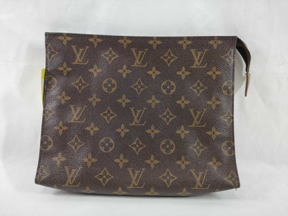 LOUIS VUITTON Monogram M47542 Poche Toilette 26 Second Bag