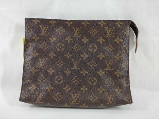 LOUIS VUITTON Monogram M47542 Poche Toilette 26 Second Bag