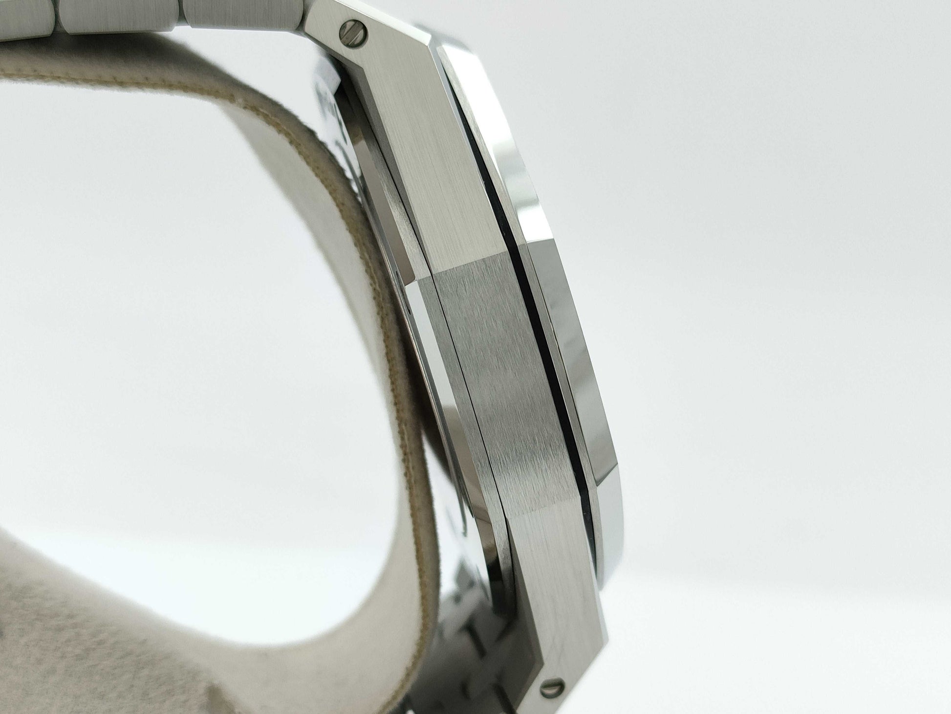 AUDEMARS PIGUET 15550ST.OO.1356ST.07 YT4825U Gray Dial Men's Watch