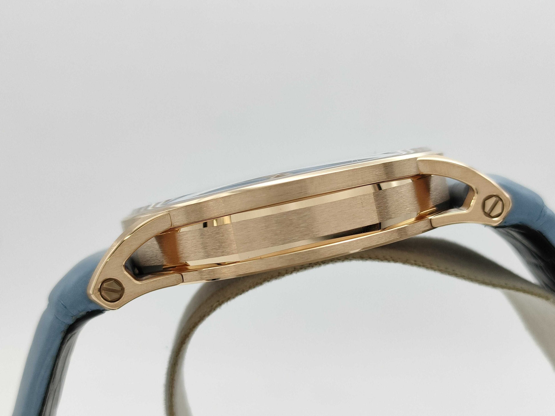 AUDEMARS PIGUET 77410OR.OO.A344CR.01 FX2776J Blue Dial Men's Watch