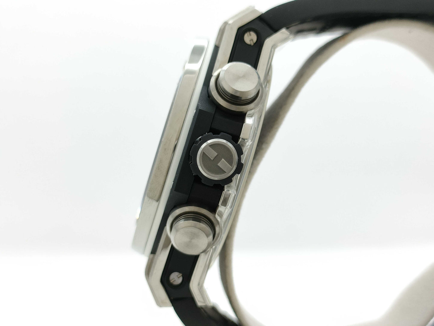 HUBLOT 411.NE.2010.LR.JSM15 1407707 Men's Watch