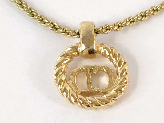 Dior necklace logo necklace