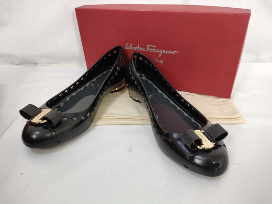 Salvatore Ferragamo Vara Flat Pumps, Rubber Pumps