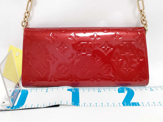 LOUIS VUITTON Vernis Sunset Boulevard Red Shoulder Bag